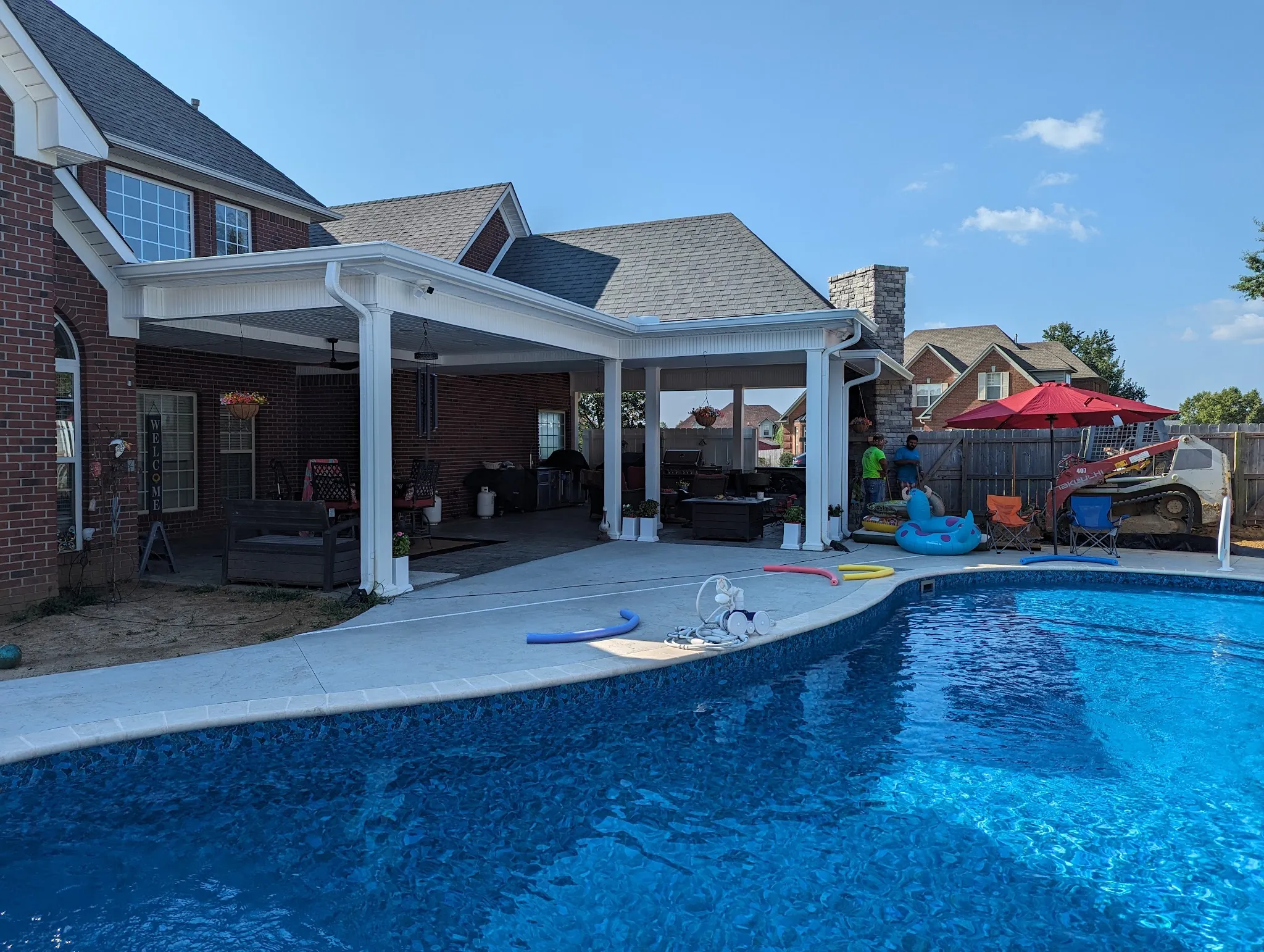 Poolside Covered Patio, photo 1